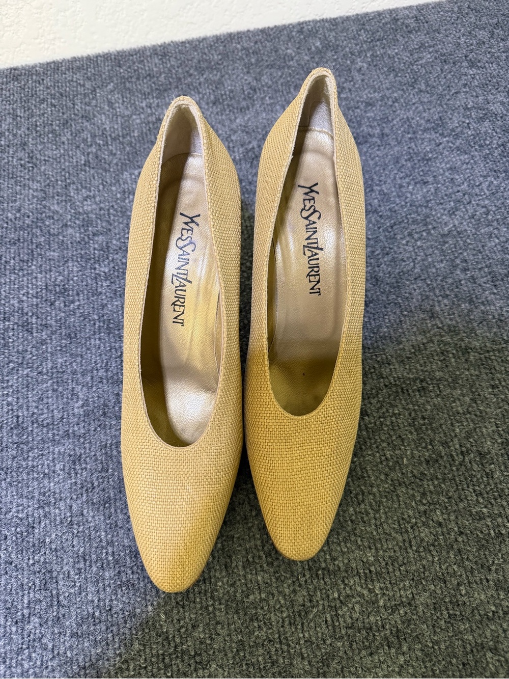 Yves Saint Laurent Textured Mustard Yellow Almond Toe Pumps